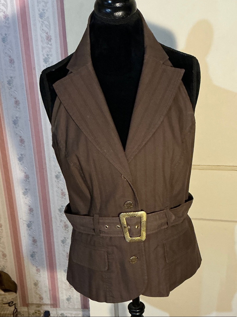 Bisou Bisou Brown Sleeveless Belted Vest